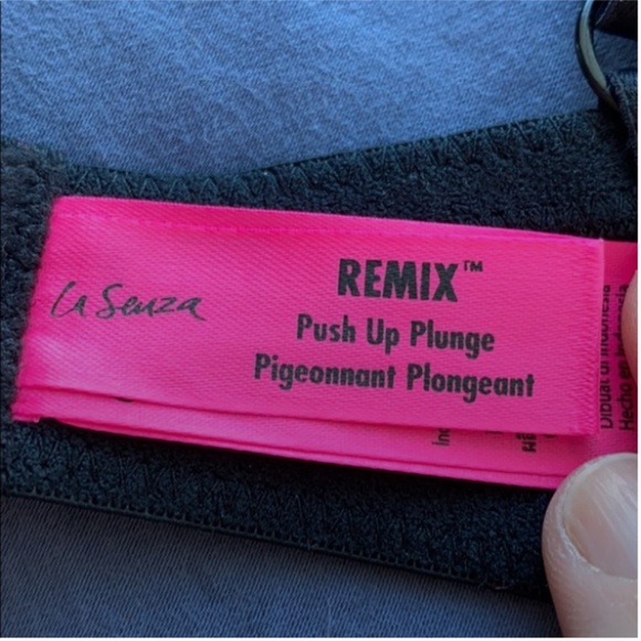NWOT LS Remix push-up/plunge, 34D. *P1016 - Picture 6 of 6